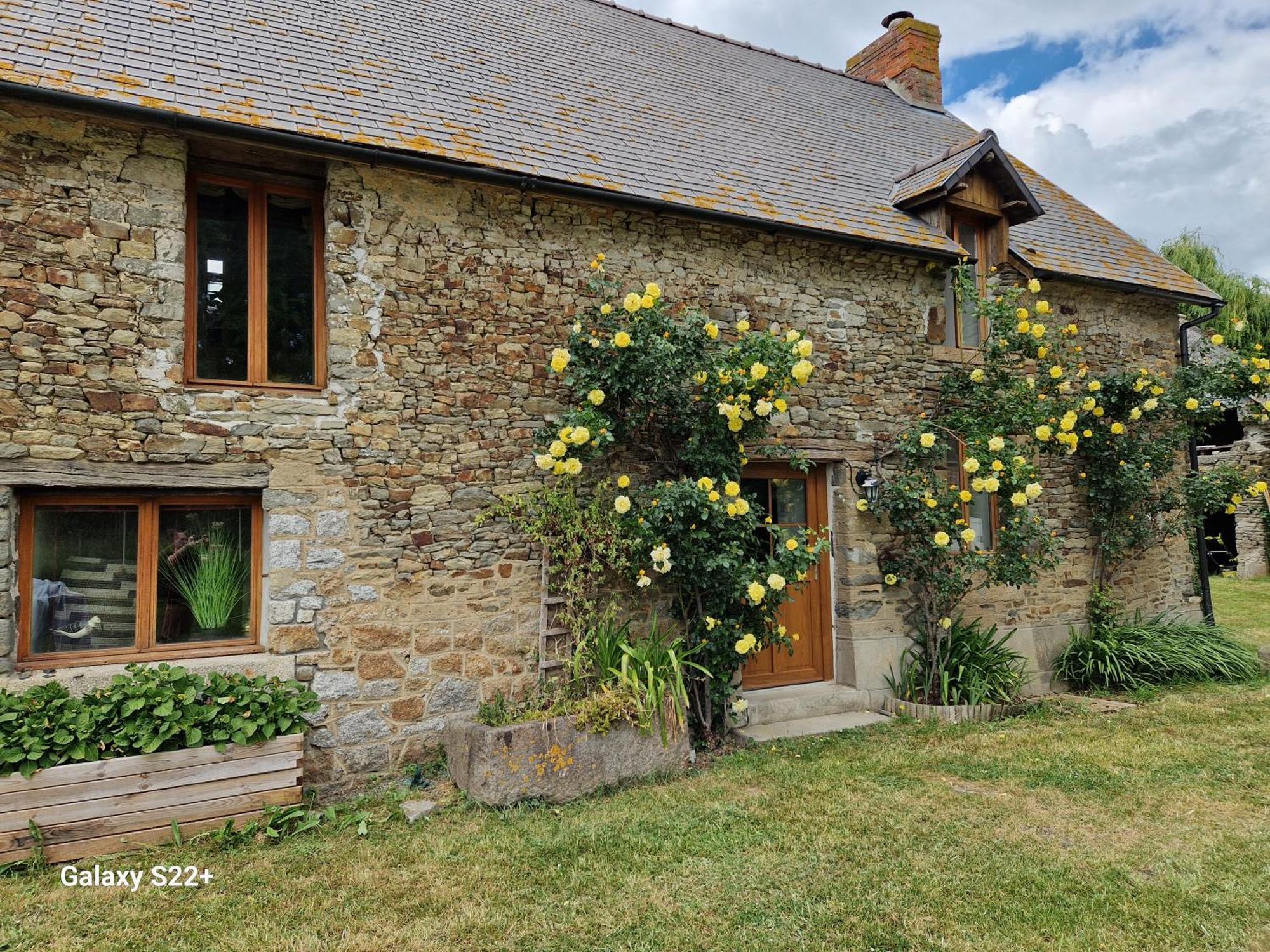 Maison Precey Екстериор снимка